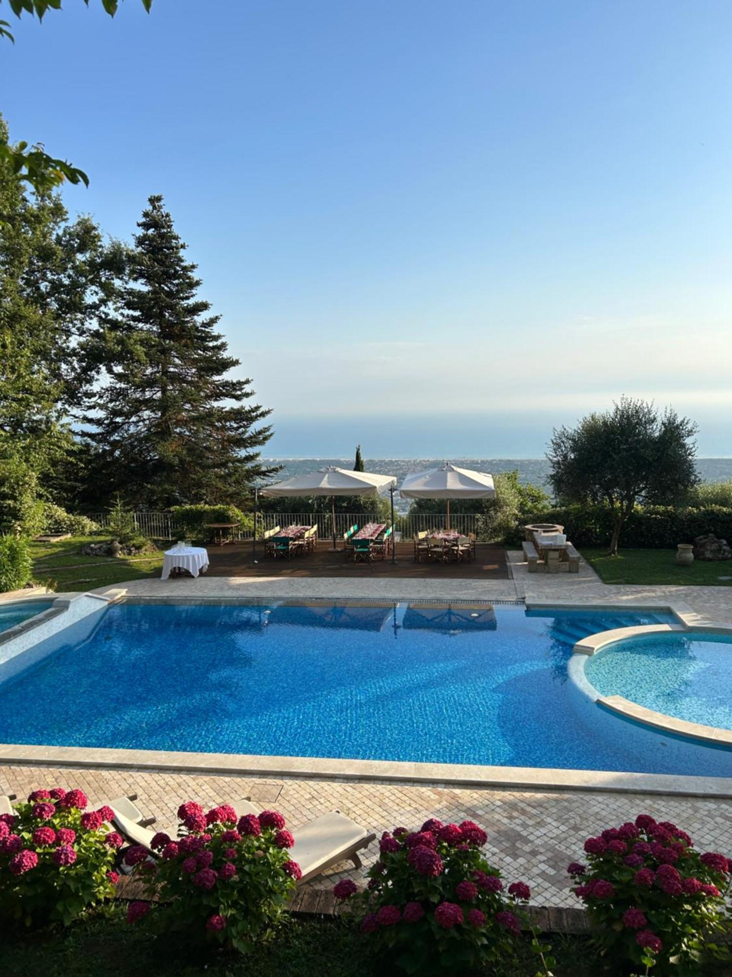 بيتراسانتا La Terrazza Sulla Versilia المظهر الخارجي الصورة